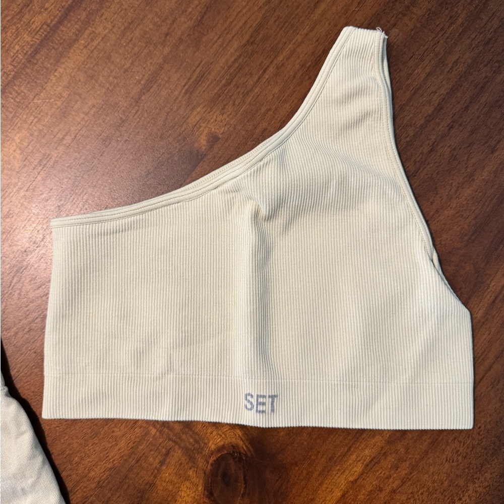 SET Active Workout Set - Picture 2 of 3